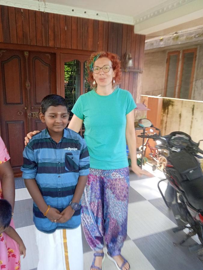 Vintage Inn Homestay Cherai Beach Eksteriør billede